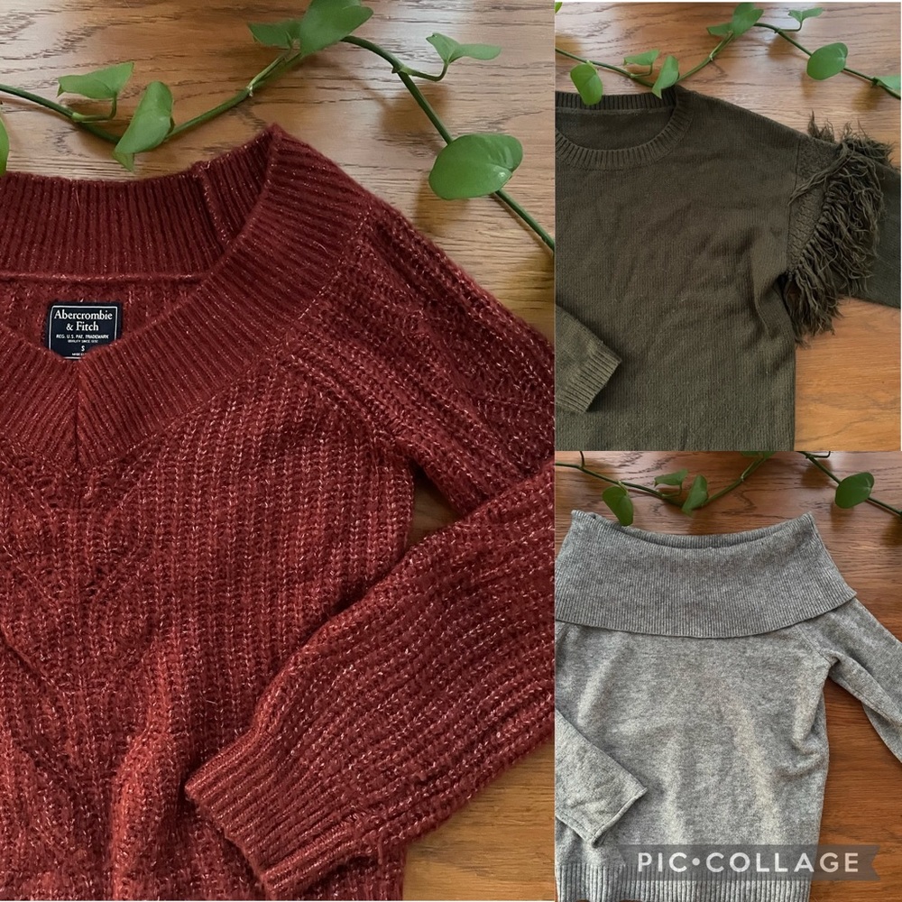 SOLD Bundle of winter sweaters